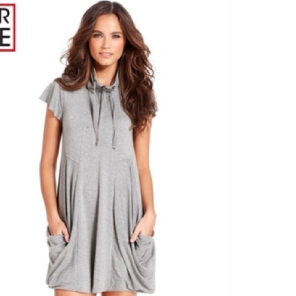 Grey Kensie short sleeve slouchy pocket dress